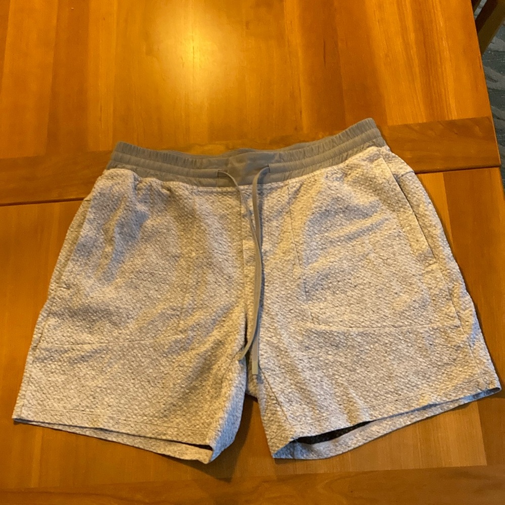 Lululemon At Ease Shorts XL